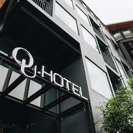 Ou Hotel Фитсанулок Екстериор снимка